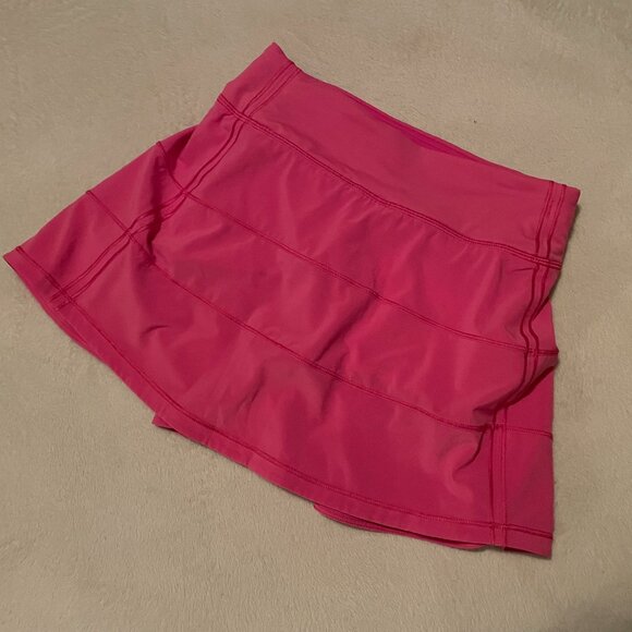 Lululemon, Size 0, Pace Rival Mid-Rise Tennis Skirt Skort in Sonic Pink. - Picture 1 of 11